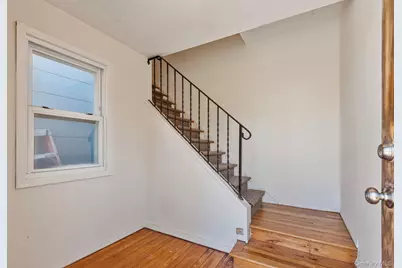 500 5th Avenue #upper (2nd floor), East Northport, NY 11731 - Photo 11