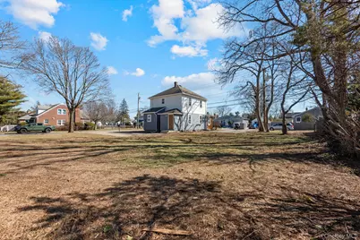 500 5th Avenue #upper (2nd floor), East Northport, NY 11731 - Photo 7