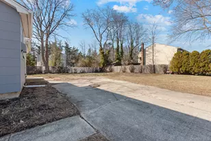 500 5th Ave, East Northport, NY 11731 - Photo 5