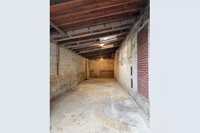 40-18 25 Avenue, Astoria, NY 11103 - Photo 3