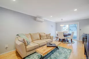 811 County Line Rd, Amityville, NY 11701 - Photo 5