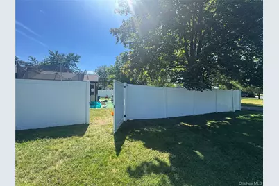 83 Lake Region Boulevard, Monroe, NY 10950 - Photo 33