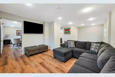 159 Dawn Drive, Centereach, NY 11720 - Photo 3