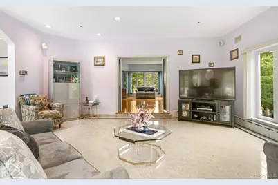 47 Westchester View Lane, White Plains, NY 10607 - Photo 13