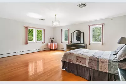 47 Westchester View Lane, White Plains, NY 10607 - Photo 23