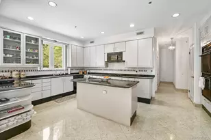 47 Westchester View Ln, White Plains, NY 10607 - Photo 9