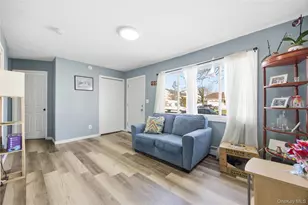 17 Cedar St, Central Islip, NY 11722 - Photo 17