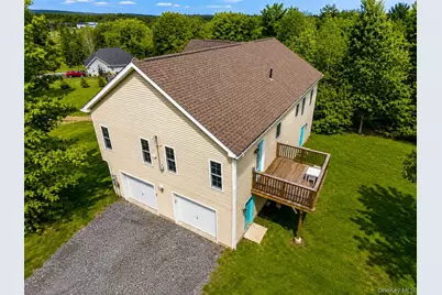 9 Jake Henry Drive, Marlboro, NY 12542 - Photo 3