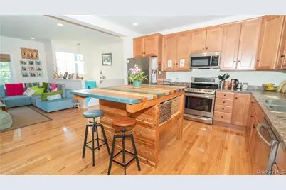 9 Jake Henry Drive, Marlboro, NY 12542 - Photo 9