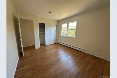 106 Woods Drive, Roslyn, NY 11576 - Photo 21