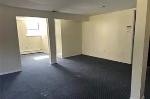 106 Woods Dr, Roslyn, NY 11576 - Photo 25