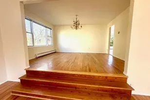 106 Woods Dr, Roslyn, NY 11576 - Photo 3