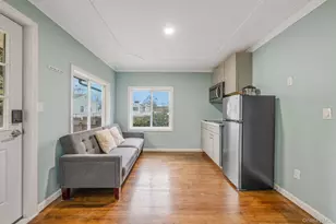 36 Maple Ln, Shirley, NY 11967 - Photo 19