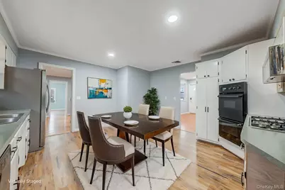 36 Maple Lane, Shirley, NY 11967 - Photo 5