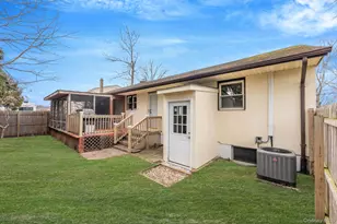 36 Maple Ln, Shirley, NY 11967 - Photo 27