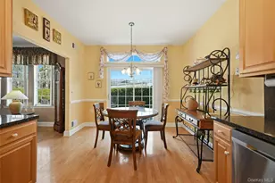 415 Leisure Dr, Ridge, NY 11961 - Photo 19