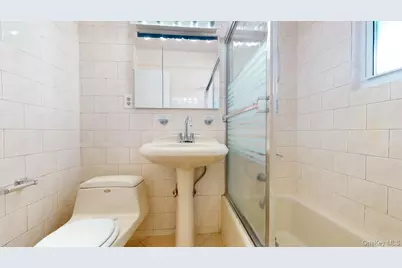 105-28 63rd Road #2, Forest Hills, NY 11375 - Photo 27