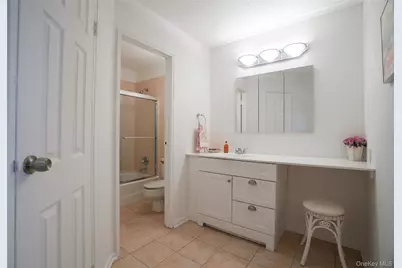 400 High Point Drive #204, Hartsdale, NY 10530 - Photo 21