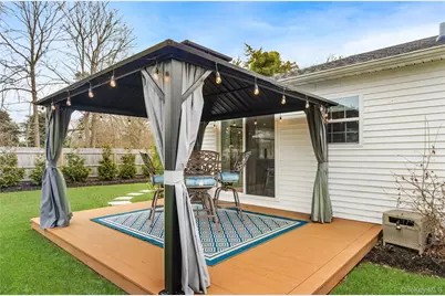 4 Southwind Road, Remsenburg, NY 11960 - Photo 17