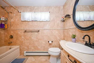 82-44 263rd Street, Glen Oaks, NY 11004 - Photo 13