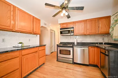 82-44 263rd Street, Glen Oaks, NY 11004 - Photo 5