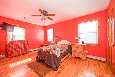 82-44 263rd Street, Glen Oaks, NY 11004 - Photo 15