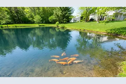 359 Colonial Circle #359, Manorville, NY 11949 - Photo 11