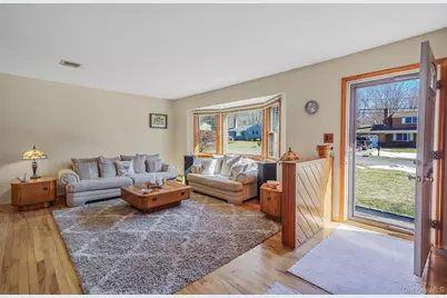 300 Tyler Avenue, Miller Place, NY 11764 - Photo 7