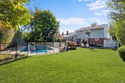 7 Rita Lane, Plainview, NY 11803 - Photo 29