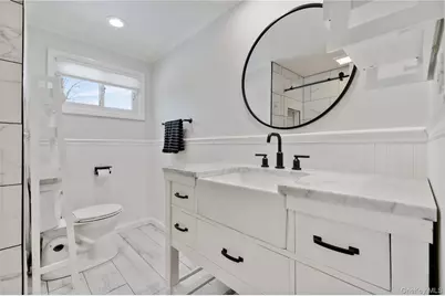 7 Rita Lane, Plainview, NY 11803 - Photo 23