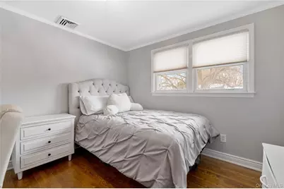 7 Rita Lane, Plainview, NY 11803 - Photo 25