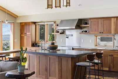 154 Eatons Neck Road, Northport, NY 11768 - Photo 9