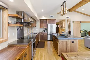 154 Eatons Neck Rd, Northport, NY 11768 - Photo 25