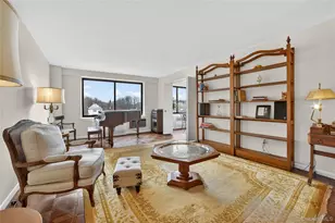 25 Lake St, White Plains, NY 10603 - Photo 9