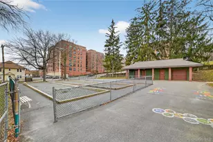 25 Lake St, White Plains, NY 10603 - Photo 35