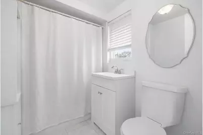 7019 71st Street, Glendale, NY 11385 - Photo 15