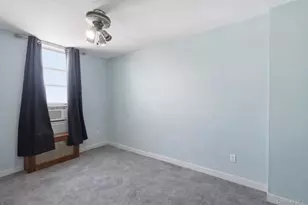 70-19 71st St, Glendale, NY 11385 - Photo 11