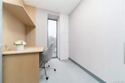 3005 Vernon Boulevard #5J, Astoria, NY 11102 - Photo 13