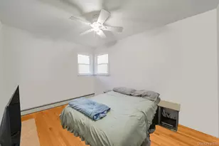 23 Pearsall Pl, Deer Park, NY 11729 - Photo 23