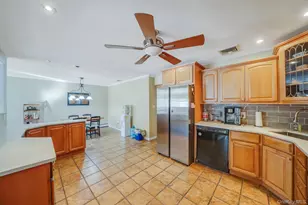 23 Pearsall Pl, Deer Park, NY 11729 - Photo 17