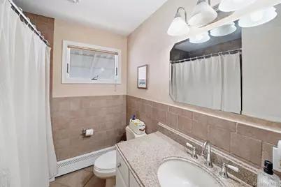 23 Pearsall Place, Deer Park, NY 11729 - Photo 19