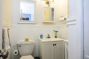 155 Charter Cir, Ossining, NY 10562 - Photo 7