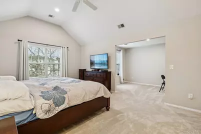 223 Kettles Lane, Medford, NY 11763 - Photo 27