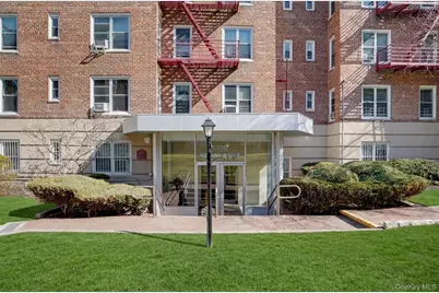 1300 Midland Avenue #C67, Yonkers, NY 10704 - Photo 5