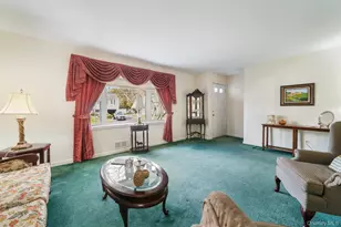 54 Douglas Ct, Pearl River, NY 10965 - Photo 5