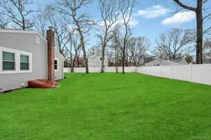 2 Wheeler Rd, Centereach, NY 11720 - Photo 9