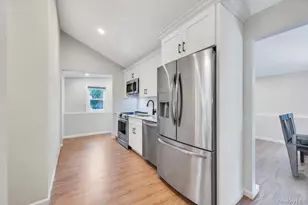 2 Wheeler Rd, Centereach, NY 11720 - Photo 17