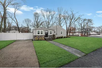 2 Wheeler Road, Centereach, NY 11720 - Photo 5