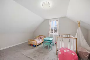 12 S Prospect St, Copiague, NY 11726 - Photo 21