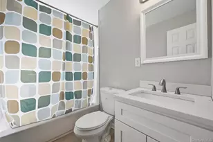 12 S Prospect St, Copiague, NY 11726 - Photo 23